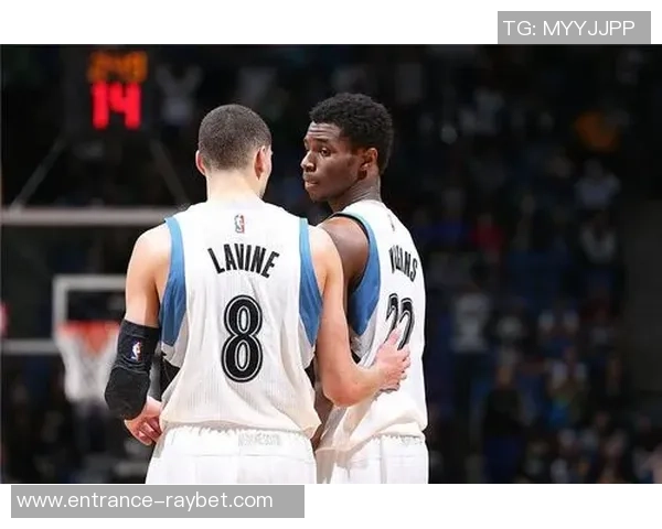 扎克拉文的篮球之路从天赋到成就的辉煌历程与未来展望