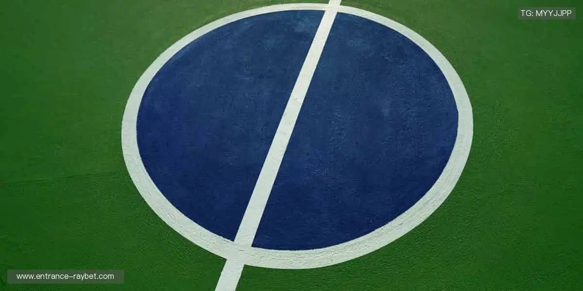 🏆 冠军同款,把荣耀穿在身上!